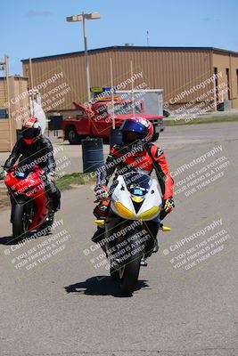 media/May-29-2022-Lets Ride (Sun) [[e8986be515]]/Around the Pits/